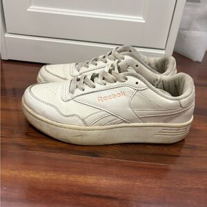 Reebok Off-White Platform Sneakers size 4 US
